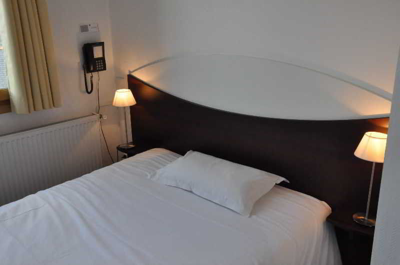 Lorient Hotel - Roazhon Park Rennes Exterior photo